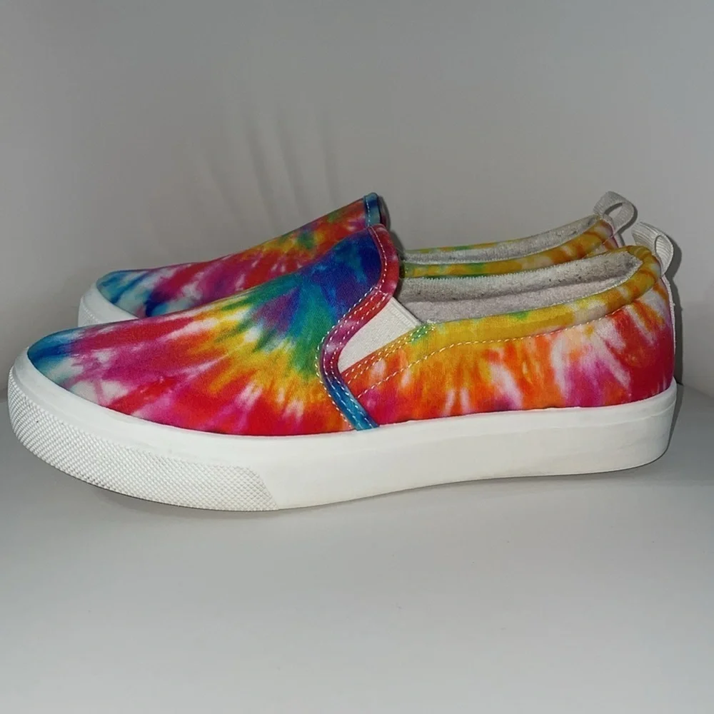 Skechers Poppy Hippy Hype Women Size 7.5 Rainbow Tie Dye Canvas Sneaker Shoe